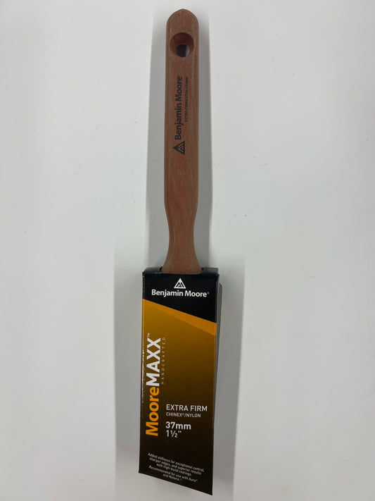 MooreMAXX 1 ½" Extra Firm Angle Brush